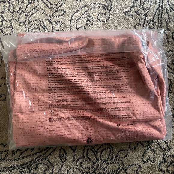 Lululemon Metal Vent Tech Short Sleeve Shirt 2.0 - Picture 5 of 6